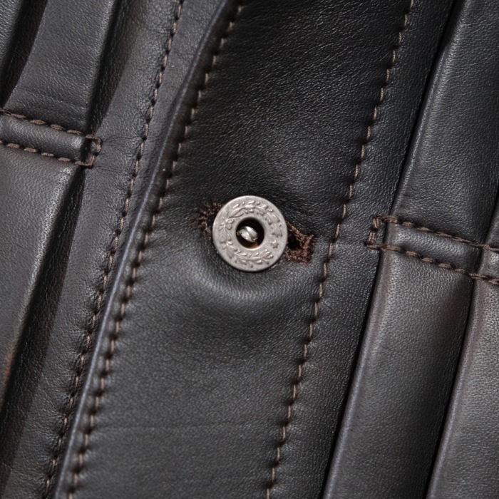 Y'2 LEATHER �磻�ġ��쥶����FB-140-T�ۡ�FADED HORSE WWII JEAN JACKET�ۢ�BLACK(TEACORE)�� �ۡ����ϥ�������G����� ��� MADE IN JAPAN