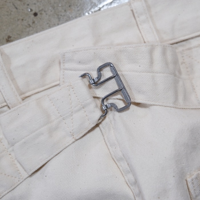TCB jeans �ƥ��������ӡ������󥺡�Catface Trousers Ecru�ۥ���åȥե������ȥ饦������ �ߥ꥿�꡼ �ۥ磻�ȥǥ˥� ������ ���åȥ�100%