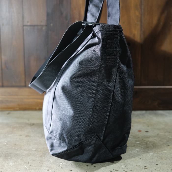 BLUCO �֥륳��157-71-016�ۡ�BURIC NYLON TOTE BAG�ۥ֥�å��ʥ�����ȡ��ȥХå�470��310��150(mm) 15L