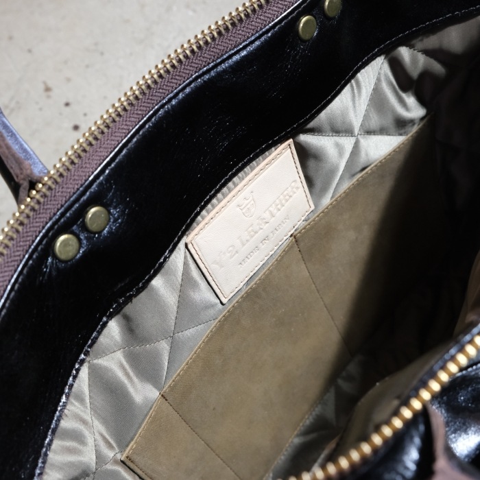 Y'2 LEATHER �磻�ġ��쥶�� ��BG-20�ۡ�ANILINE STEER HELMET BAG�ۢ�BLACK(TEA-CORE)�䥹�ƥ��ϥ��ɥإ��åȥХå� ���˥�󥹥ƥ� ���� ������