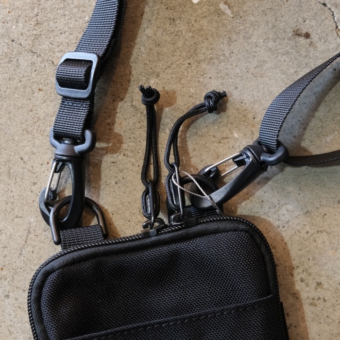 BLUCO �֥륳��157-71-013�ۡ�BURIC NYLON MINI POUCH�ۥ֥�å��ʥ�����ߥ˥ݡ��� 110��180��2 (mm) 0.4L