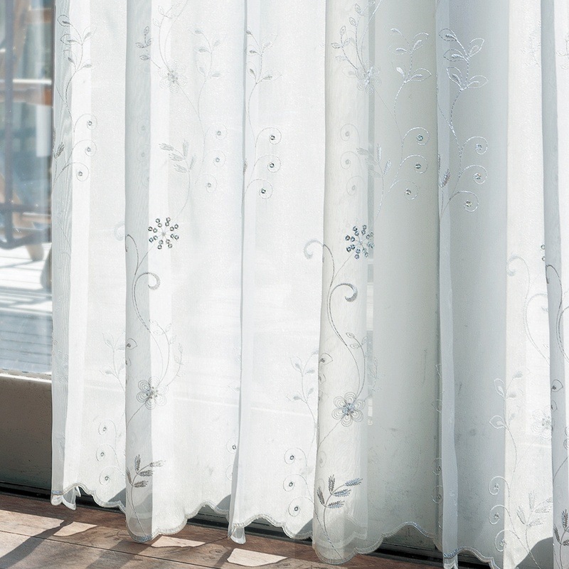 トルコ刺繍 刺繍 スパンコールの花柄デザイン 生地の継ぎ目がないヨコ使いボイルレースカーテン Siリカーモサラサスパンコール Wh ホワイト S2615 レースカーテン 機能で選ぶ ウォッシャブル ララカーテン