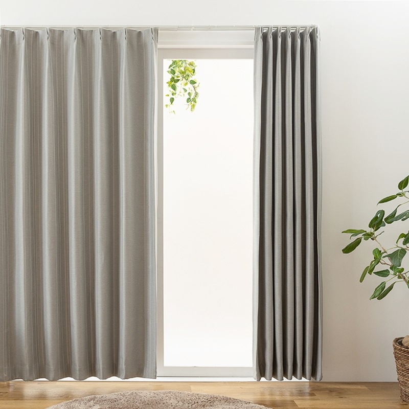 ���ɱ�����󥤥�ƥꥢ�ˤ������᥹�ȥ饤�����׸�3�饫���ƥ�ڥ�ҡ��� GRY�ۥ��졼