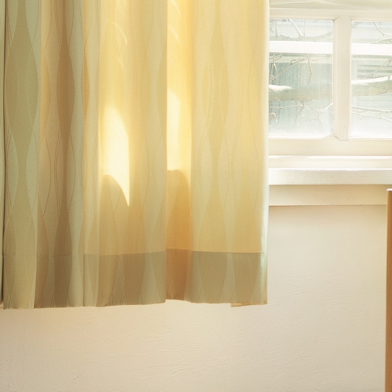 防炎＞ゆったり柄で北欧風なお部屋に光を通す非遮光カーテン【SI