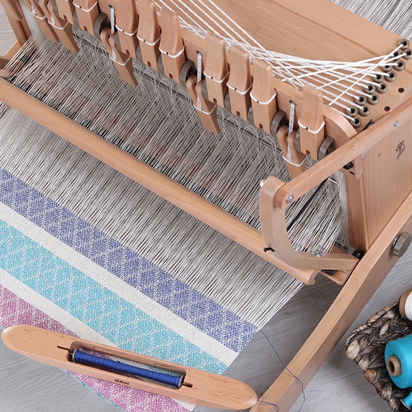 アシュフォード 新ボートシャトル38cm ラッカー塗装 <手織り機 杼 シャトル ashford>