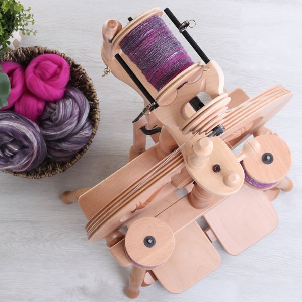 アシュフォード トラベラー3紡毛機 ラッカー塗装 組立キット <紡ぎ 紡ぎ車 ashford>