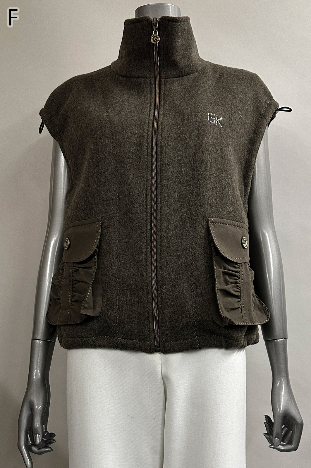 ★伊太利屋★イタリヤ★S★黒ペーズリー柄スカーブラウスセット★訳あり★ ☆伊太利屋☆イタリヤ☆S☆黒ペーズリー柄スカーブラウスセット☆訳