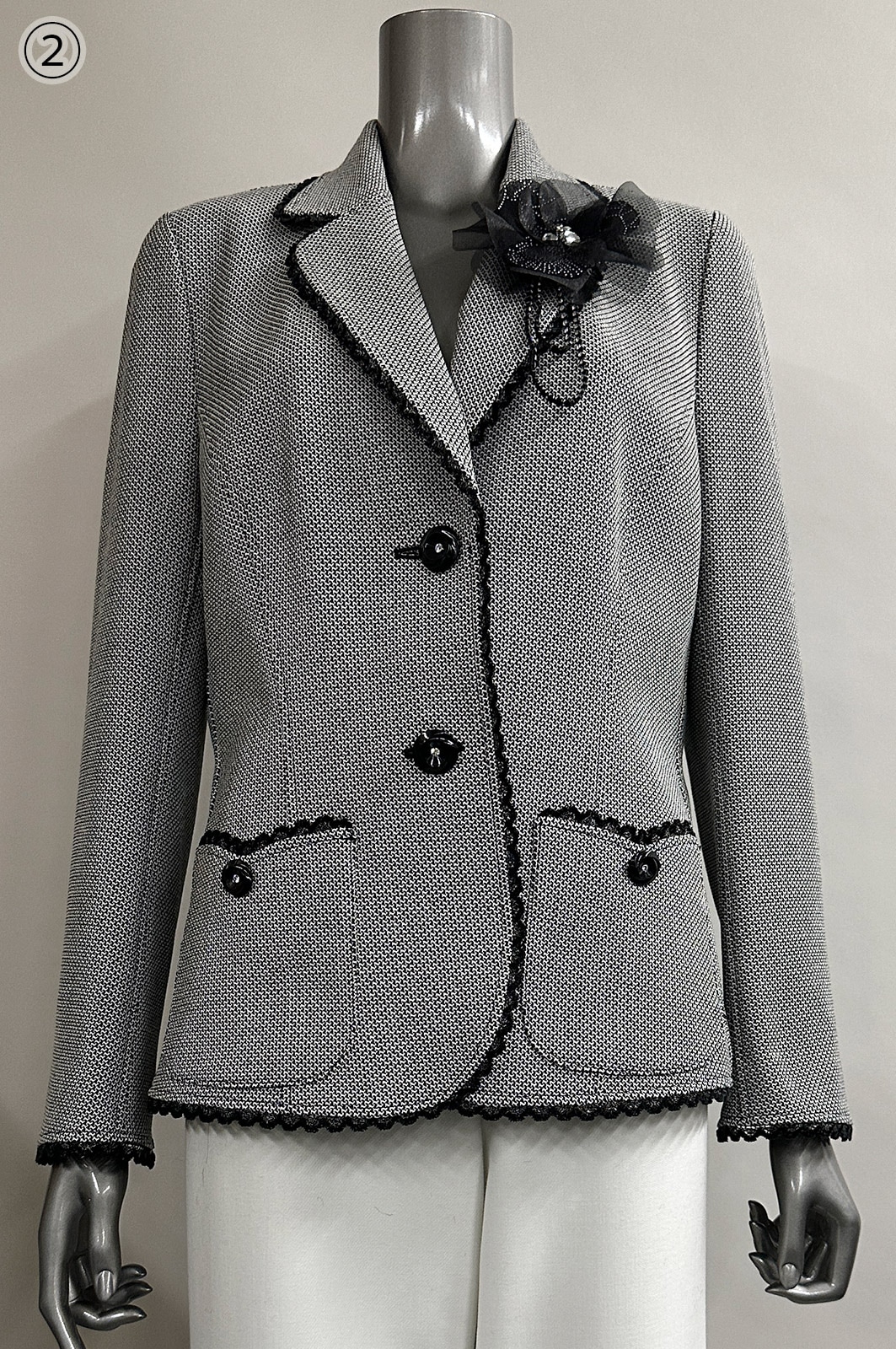 【未使用品】伊太利屋　イタリヤ　ラモーダゴジ　ハイネック ジップ　ジャケット 未使用品】伊太利屋 イタリヤ ラモーダゴジ ハイネック ジップ