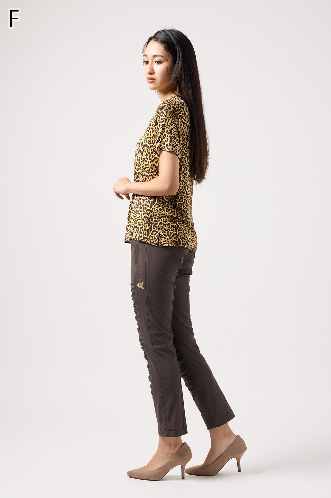 最終価格！「新品」伊太利屋/カジュアル柄　大人気のパンツ/11号 最終価格！「新品」伊太利屋/カジュアル柄 大人気のパンツ/11号