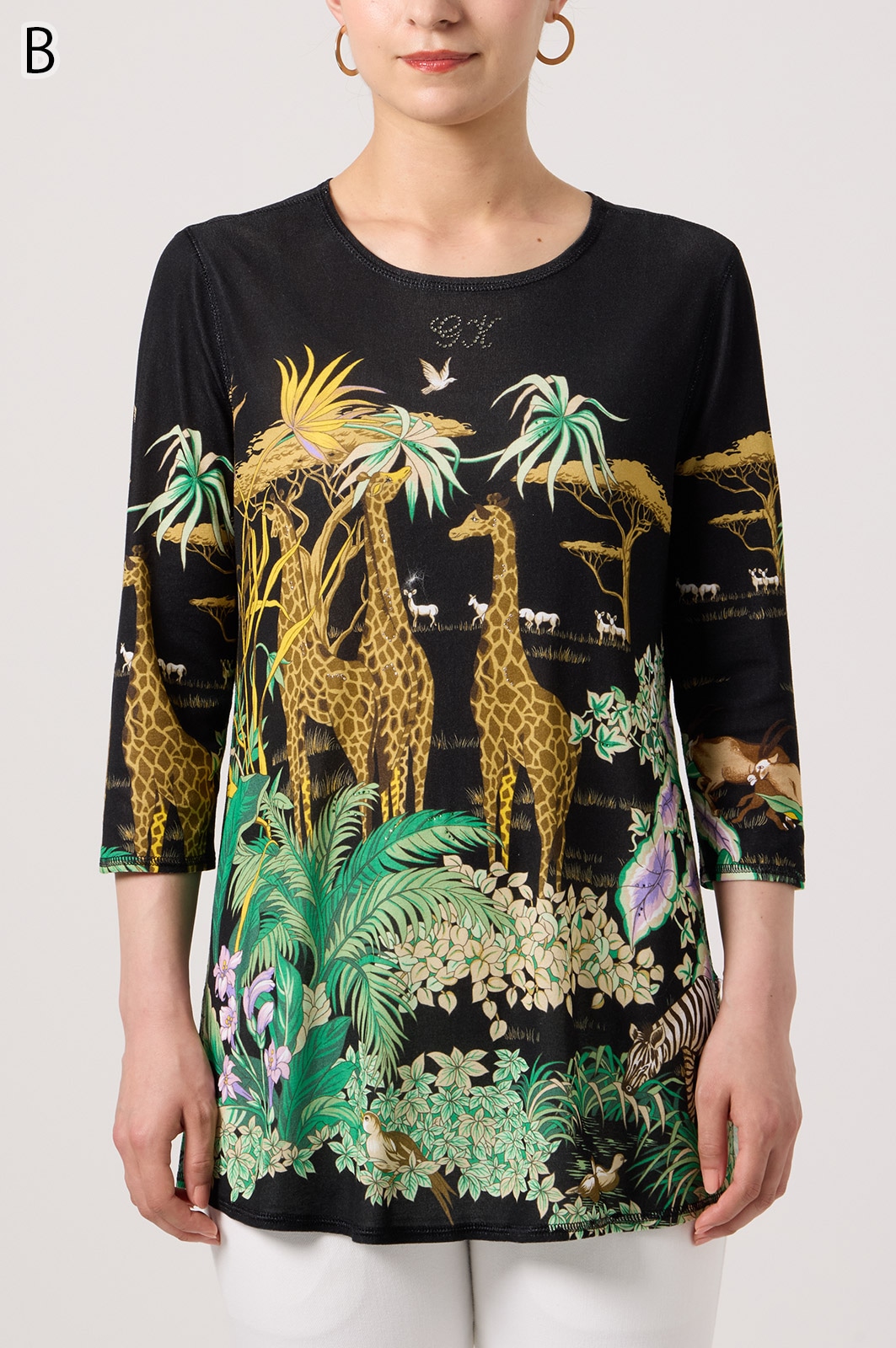 NO.625861(920291Black) 人気のサバンナ柄♪体型カバーの期待できるAラインTシャツ NO.625861(920291Black) 人気のサバンナ柄♪体型カバーの期待