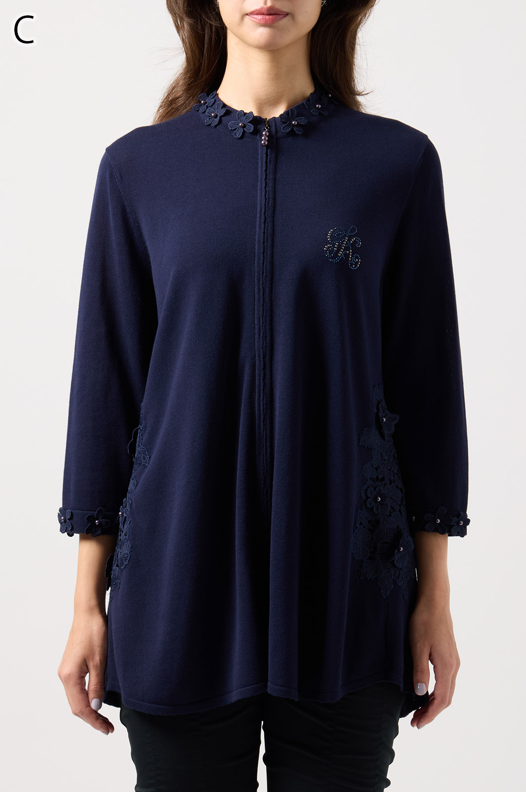 伊太利屋　ニットカーディガン　秋冬　11号 伊太利屋 ニットカーディガン 秋冬 11号