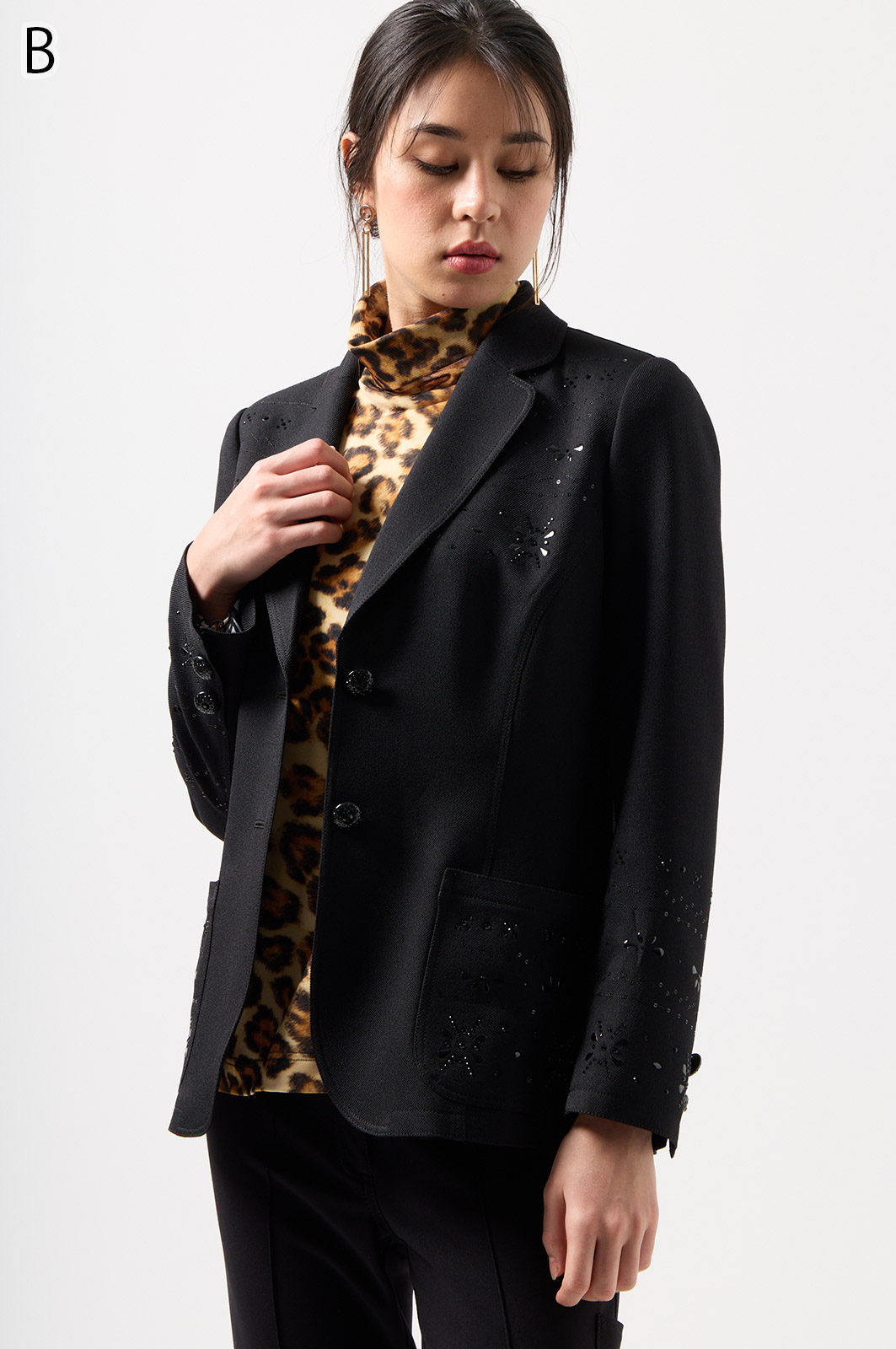 【未使用品】伊太利屋　イタリヤ　ラモーダゴジ　ハイネック ジップ　ジャケット 未使用品】伊太利屋 イタリヤ ラモーダゴジ ハイネック ジップ