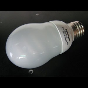 EFA15EL/10H2 | Panasonic A15形(一般電球形状) 電球60形タイプ 電球色