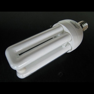 生産終了品・代替品あり】EFD15EL/13-E17 | 東芝(TOSHIBA) 40ミリ径