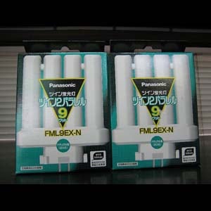 PanasonicFML13EX-L10本　FML9EX-L29本 Amazon | パナソニック ツイン蛍光灯 13形 ナチュラル色 4本平面