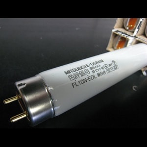 三菱電機オスラム 直管蛍光灯10形白色 FL10W 18本セット 三菱電機 直管蛍光ランプ FL10W (電球・蛍光灯) 価格比較 - 価格.com
