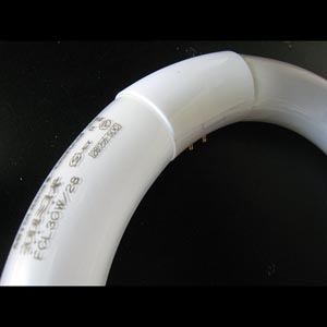FCL30W/28 || 東芝(TOSHIBA) || 30形/省電力(28W) 白色(4200K) 管径