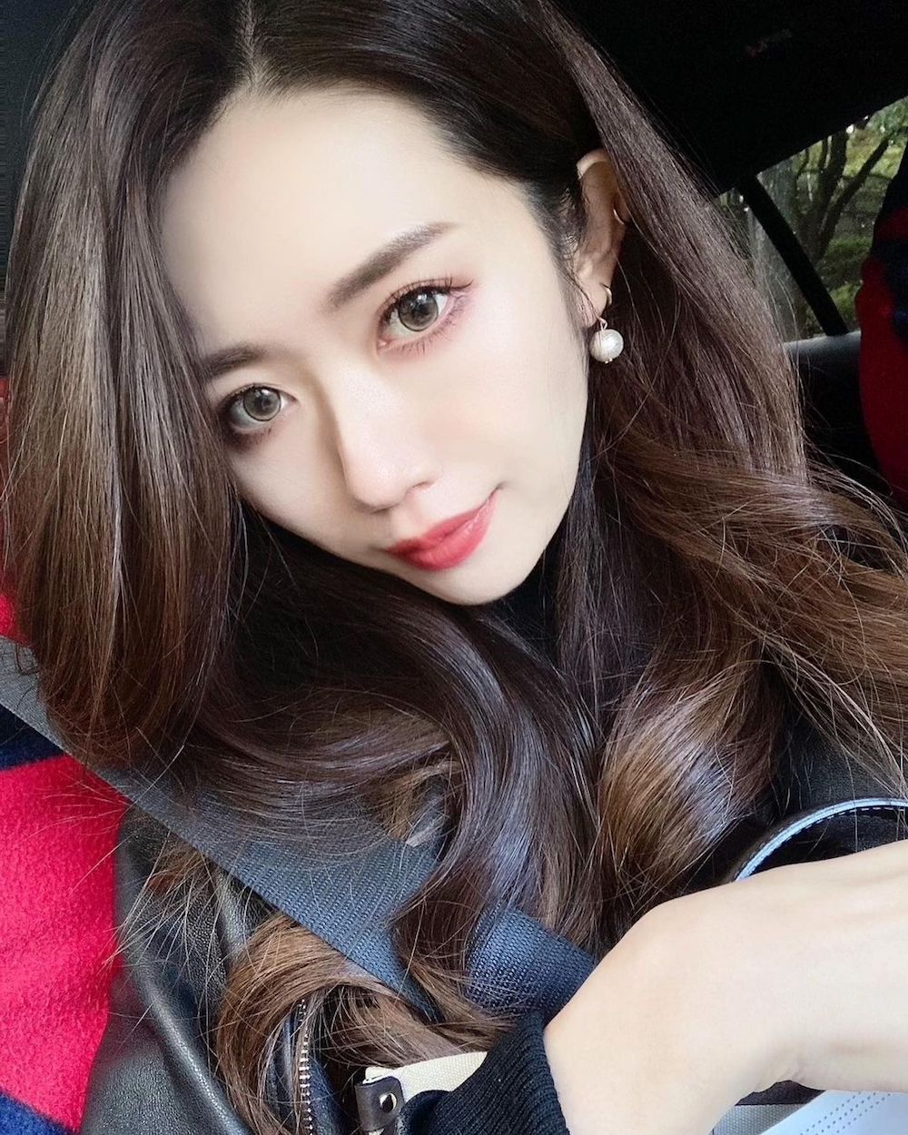 ٤ꡦ٤ʤ JADEYȡ֥饦1ǯ