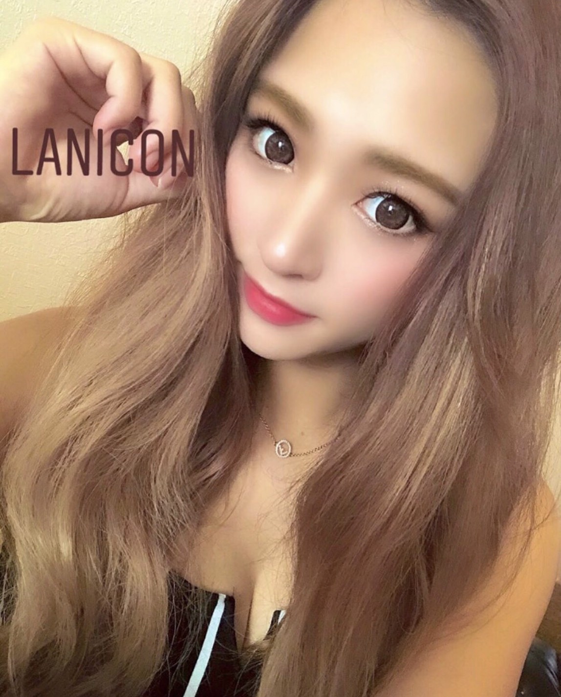 ���٤��ꡦ�٤ʤ���Vivi�֥饦���1ǯ��