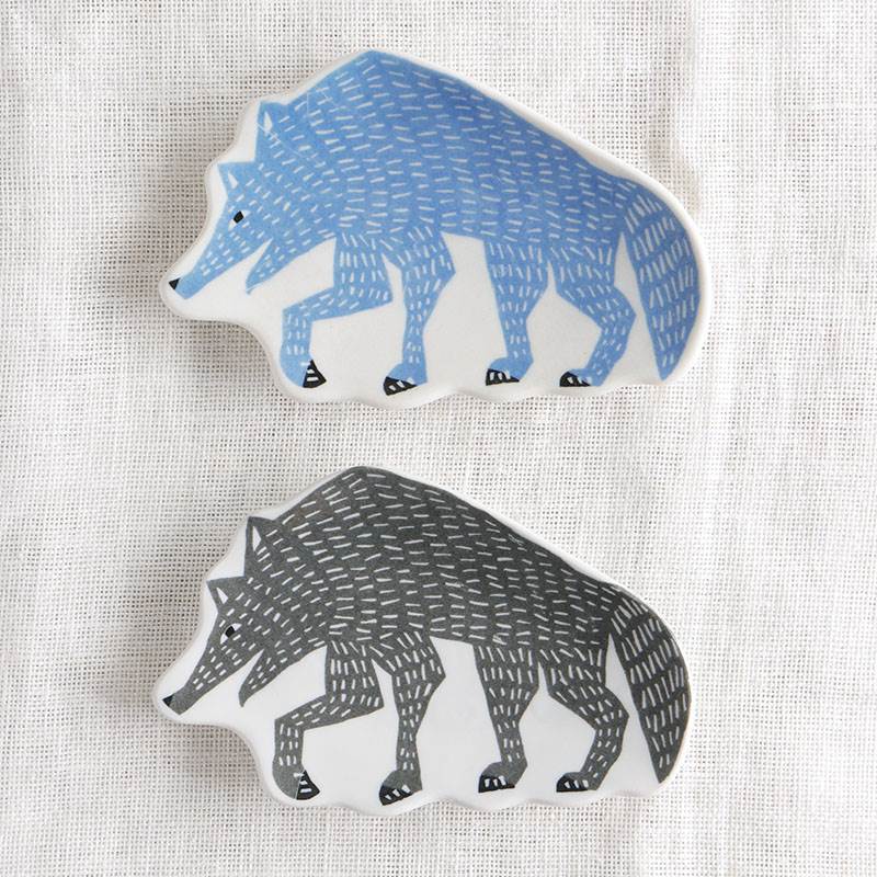 オオカミ  皿 オオカミ 皿