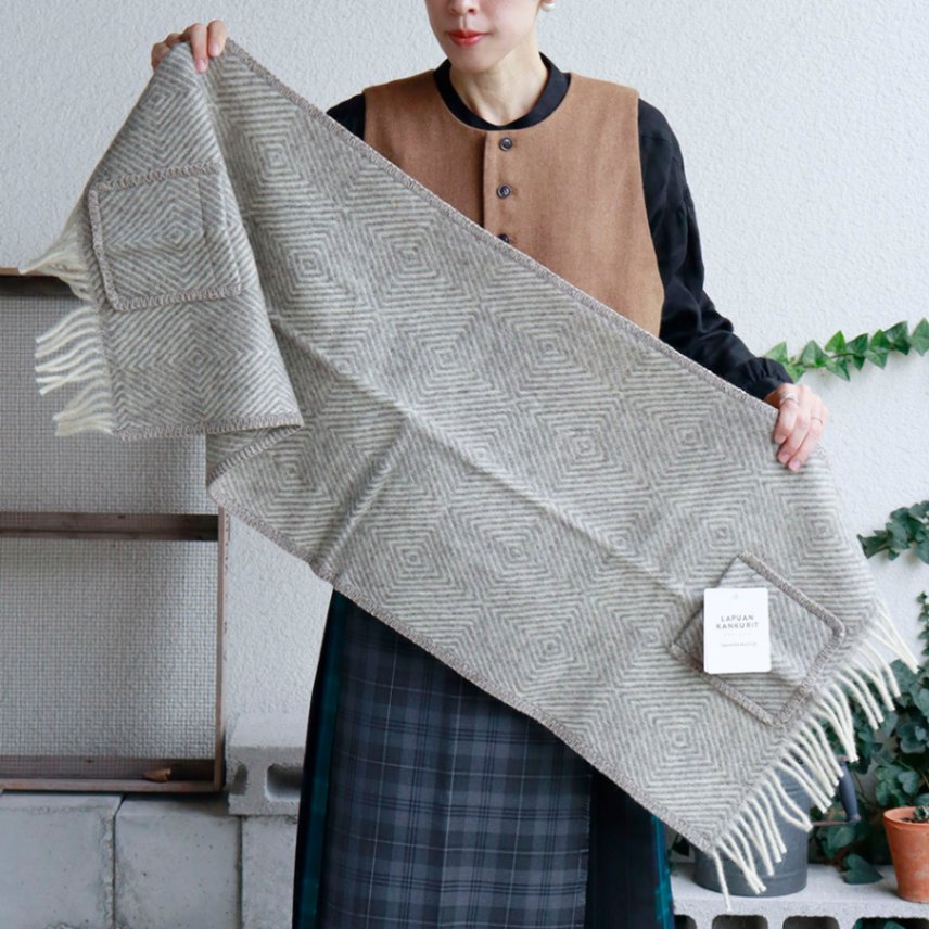 MARIA Pocket Shawl for kids マリア ショール ウィズ ポケット