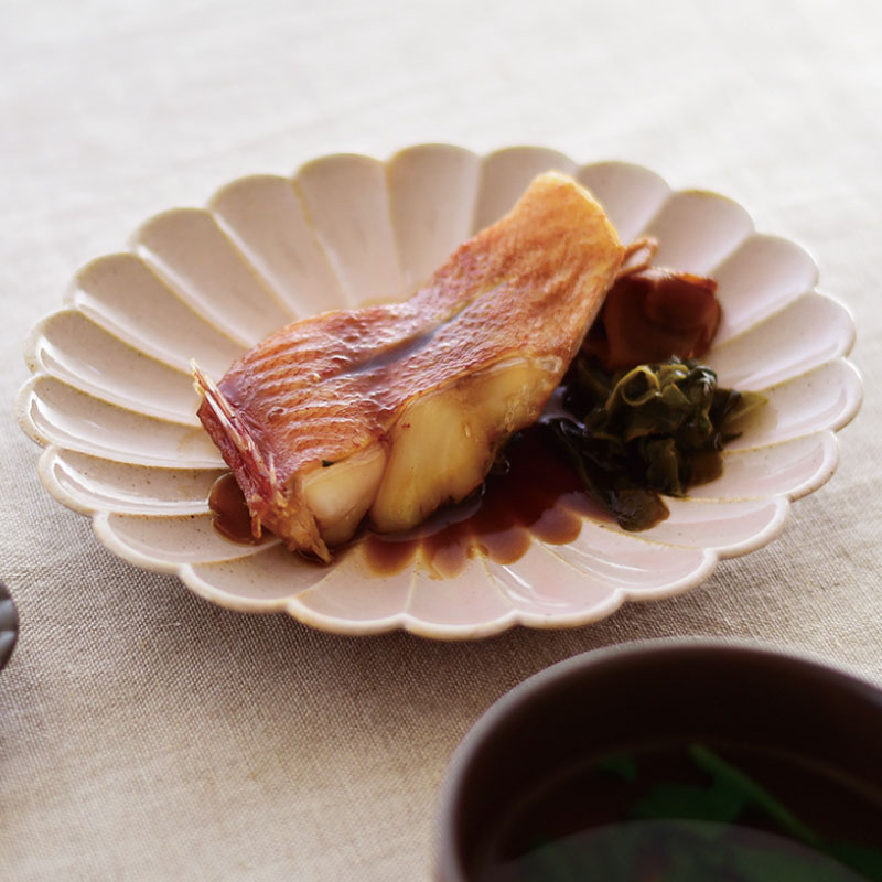 ブロッサム 6.5寸楕円皿／studio m' | CATEGORY,食器