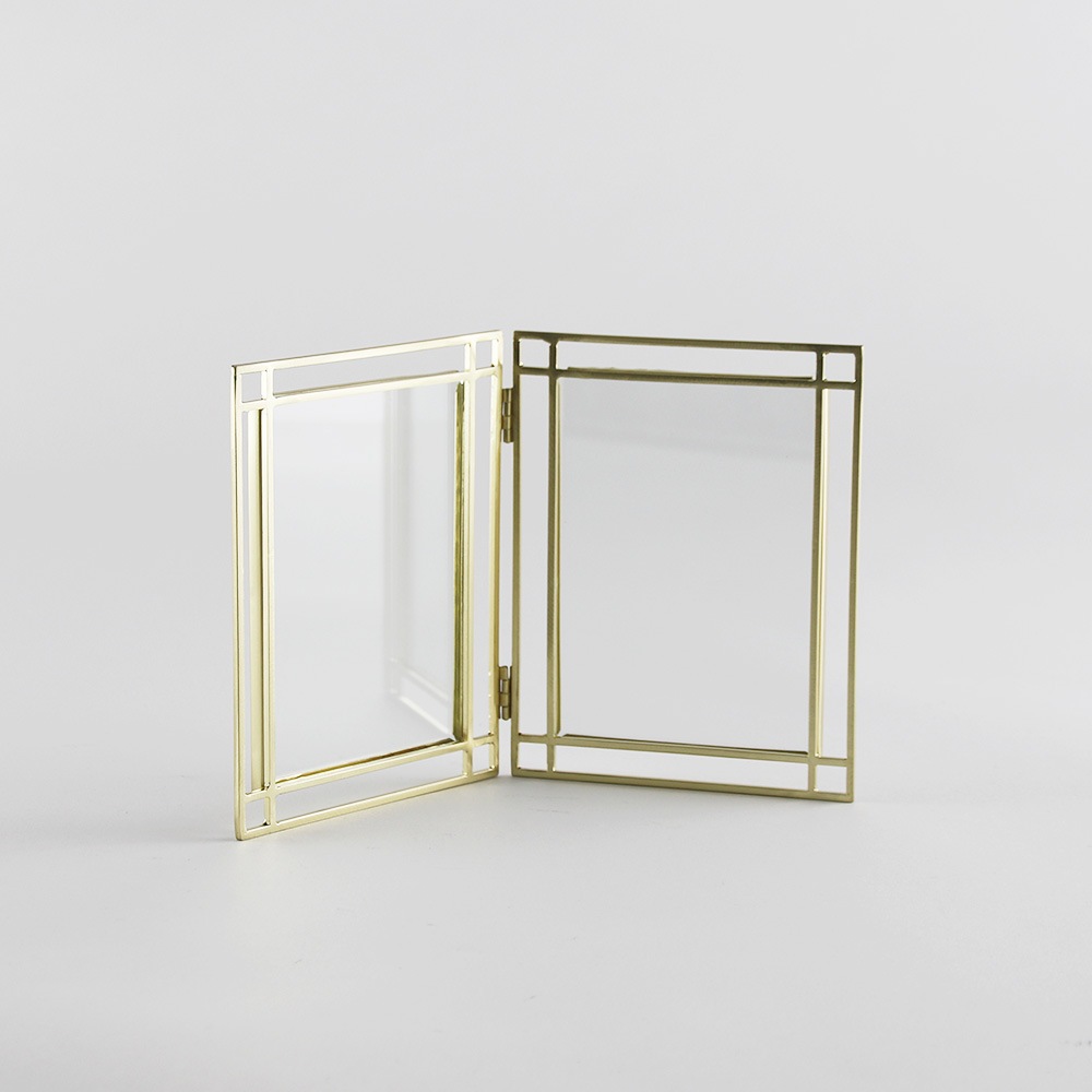 ۥƥ饤ʥȥ饤ե졼Υ֥եȥե졼ࡿshesay