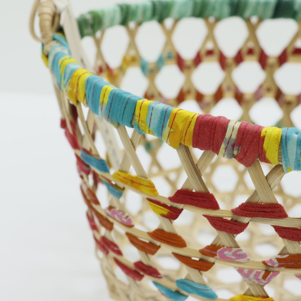 竹とリサイクルサリーの手編みバスケット (大) | CATEGORY,インテリア