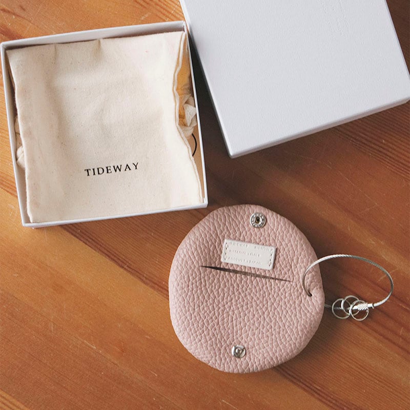 �����ۥ���� MONTH PUDDLE KEY HOLDER��TIDEWAY