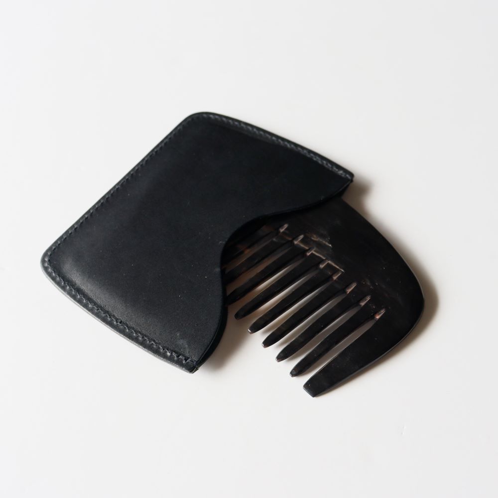 10E POCKET COMB CASE BLACK��KOSTKAMM�ʥ����ȥ����