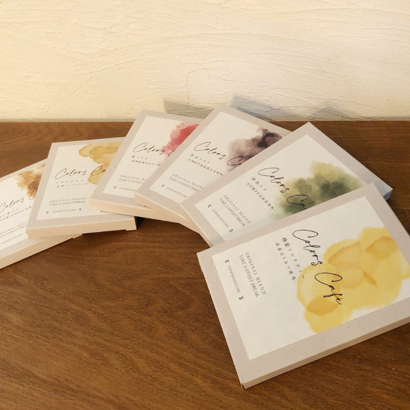 COLORS CAFE �ʣ��ѥå������ ������ȡ��ɡ��ե��