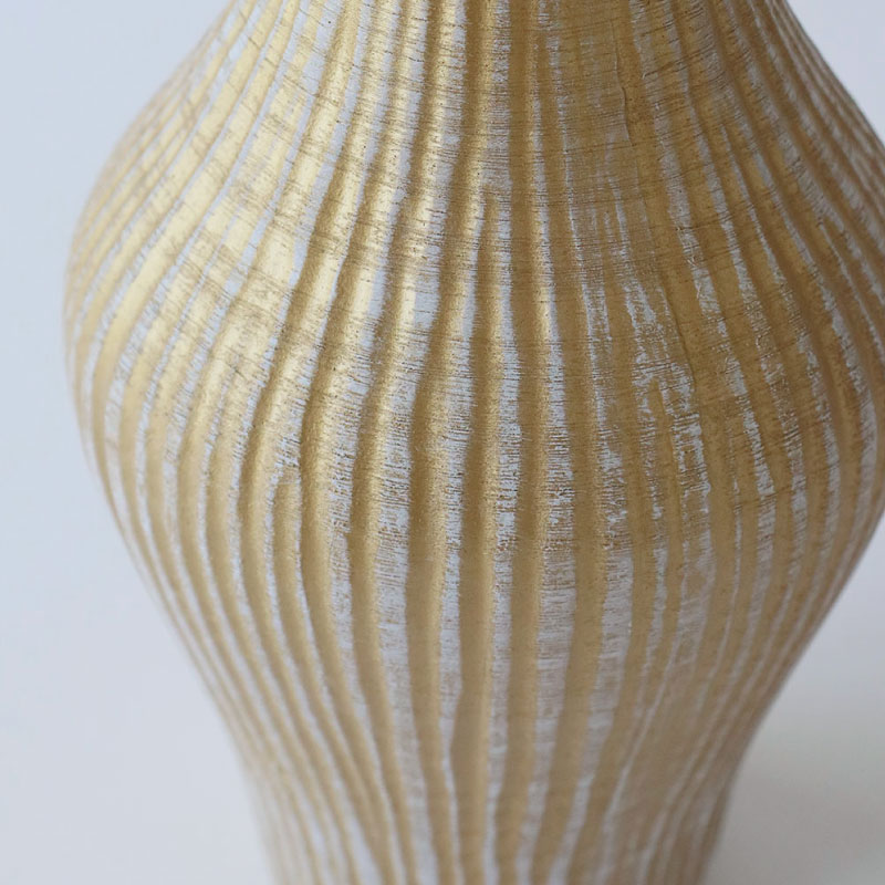 CERAMIC FLOWER VASE - HORN