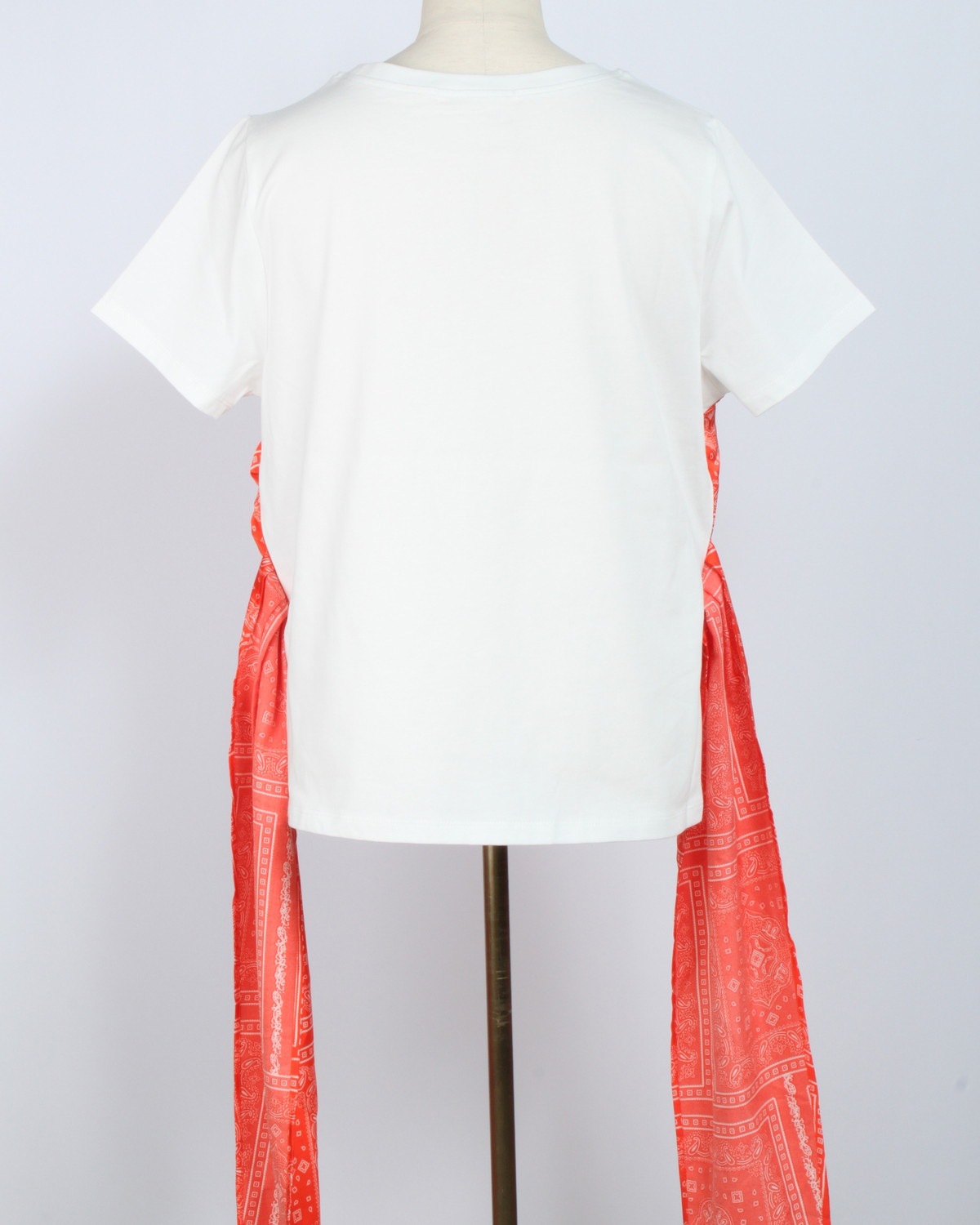 スカーフドッキングTシャツ