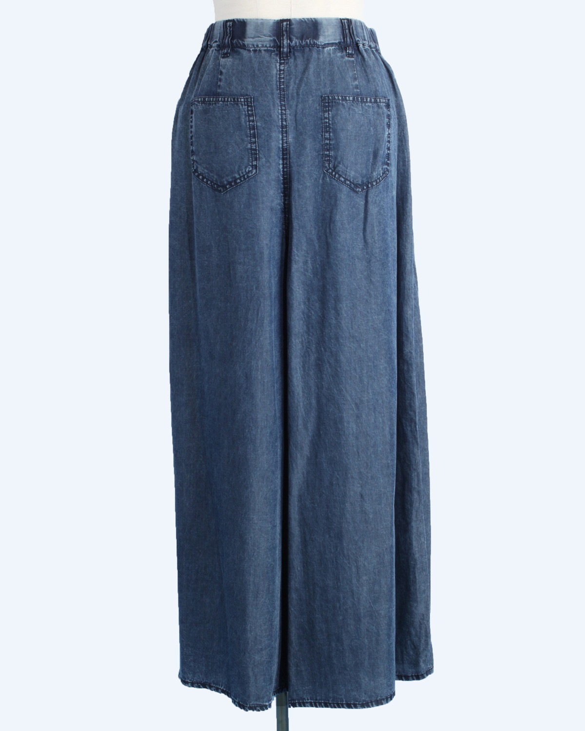 パウダーシルクデニムワイドパンツ