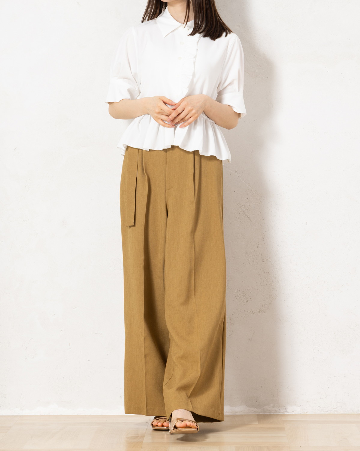センタープレスワイドパンツ
