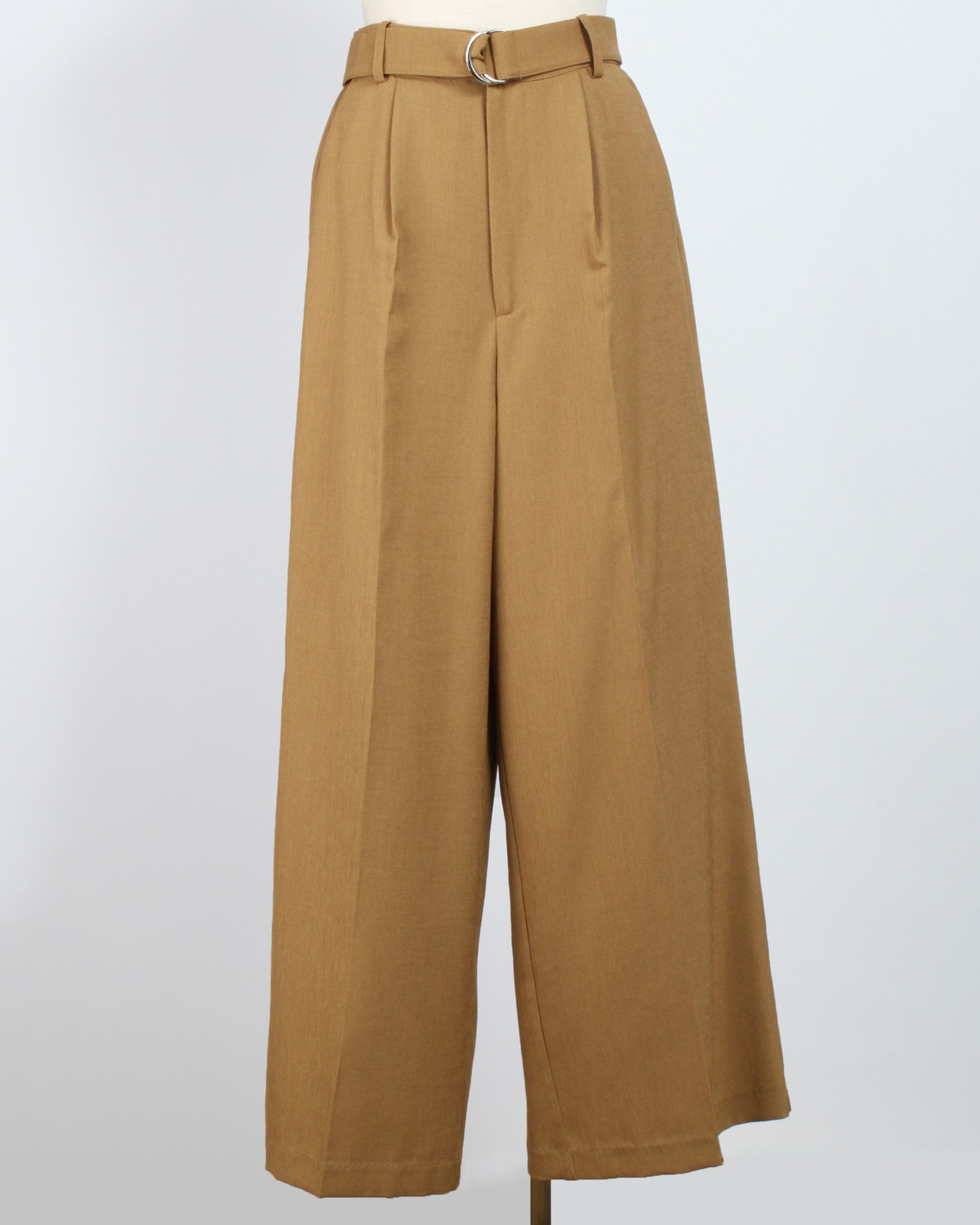 センタープレスワイドパンツ