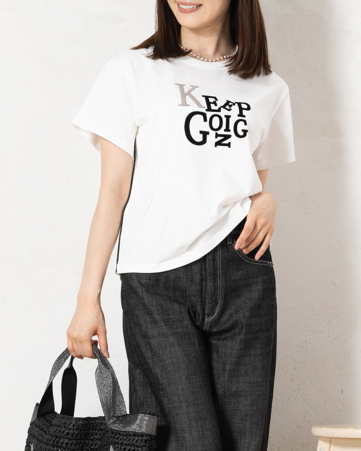 刺繍＆フロッキーロゴTシャツ