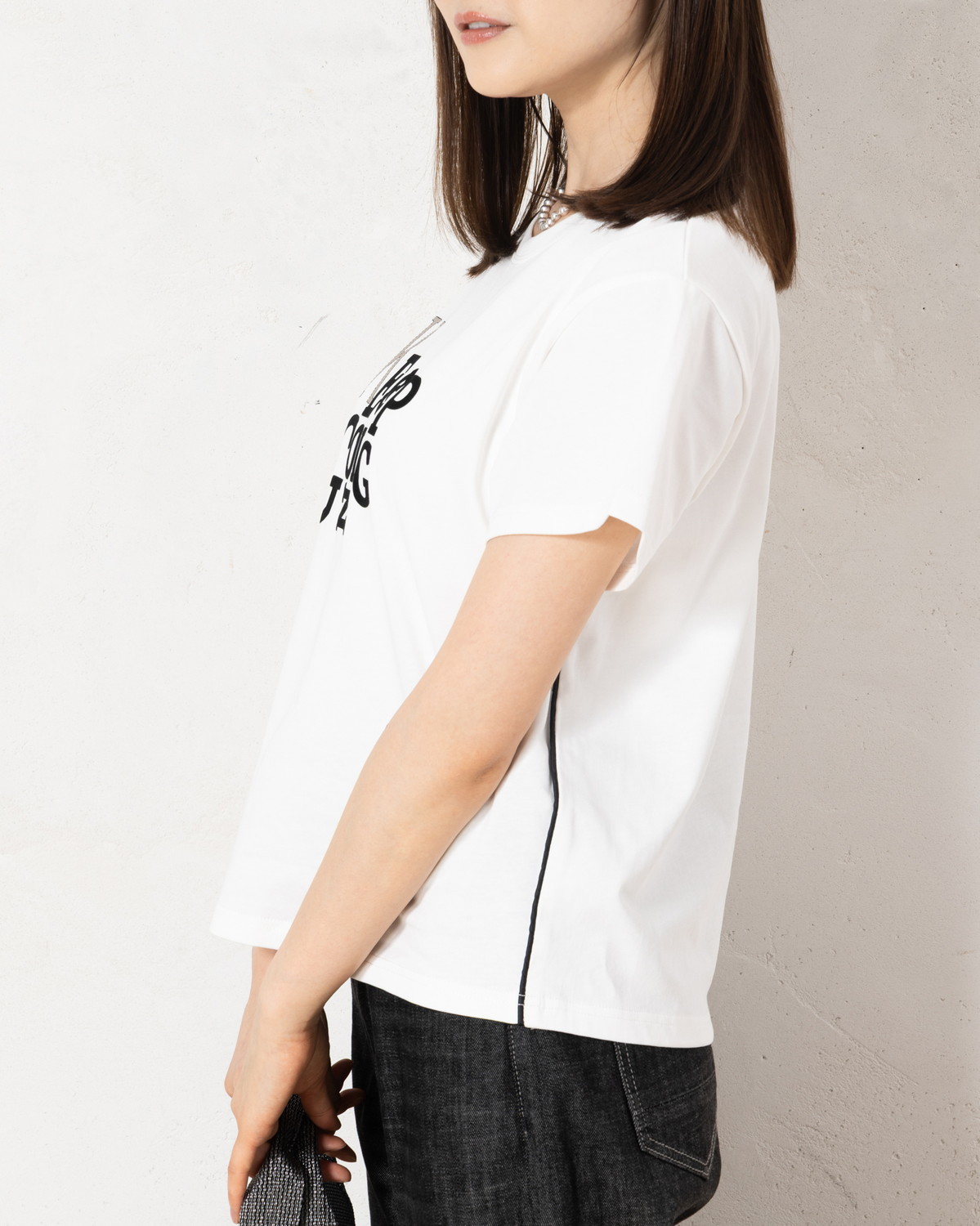 刺繍＆フロッキーロゴTシャツ