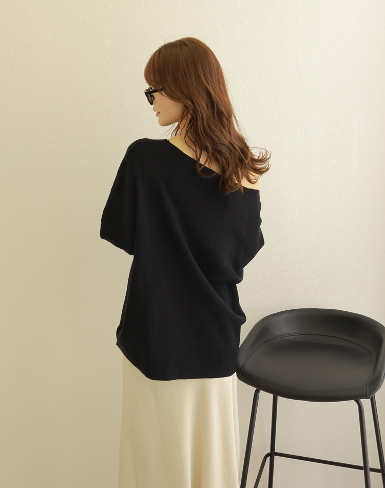 offshoulder oversize knit | TOPS | LAULEN