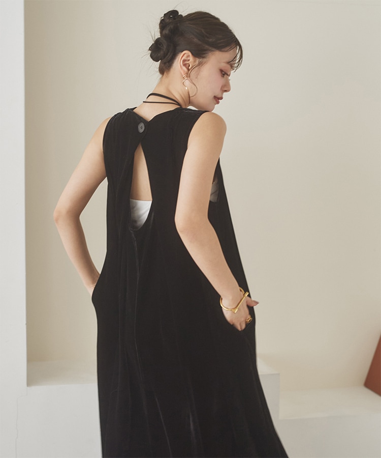 velor back open long dress | DRESS | LAULEN