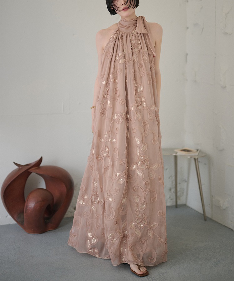 chiffon ribbon halterneck embroidery dress | DRESS | LAULEN