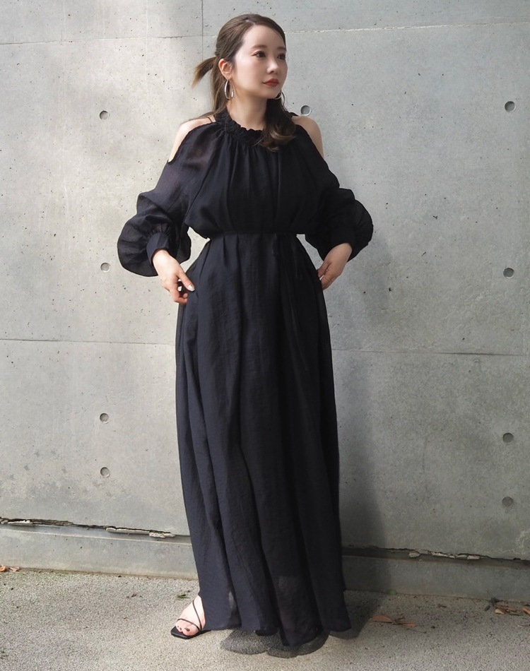 open shoulder gather long dress | DRESS | LAULEN