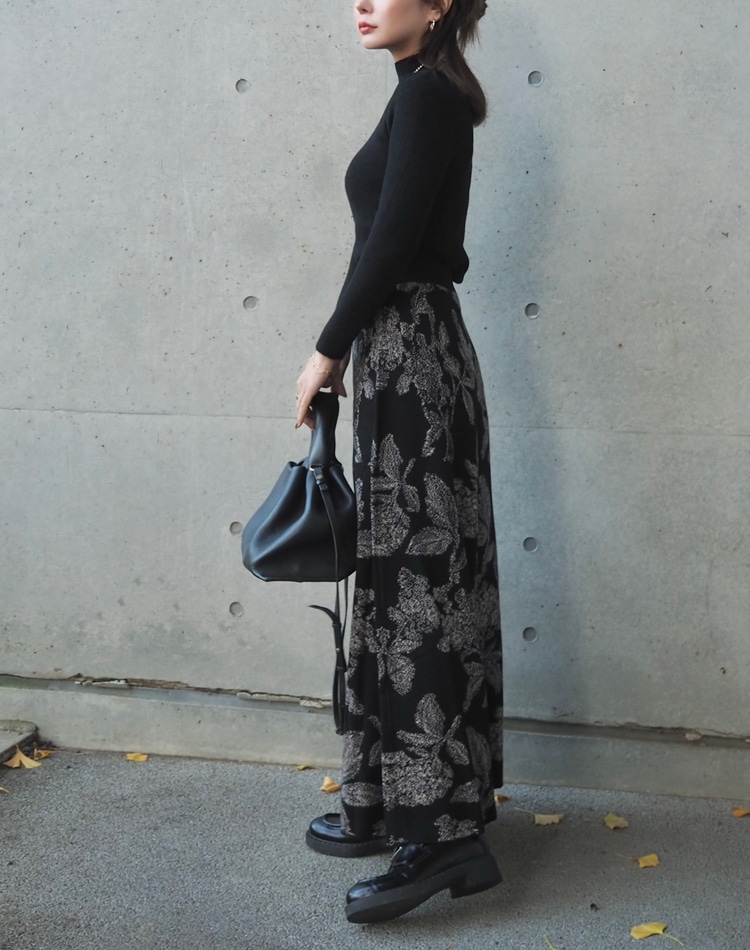 今期新作希少完売SサイズブリーフィングWOOL KNIT SKIRTブラック WOOL GAUZE FRILLED SKIRT(XS Black): LIMI feu｜THE SHOP YOHJI