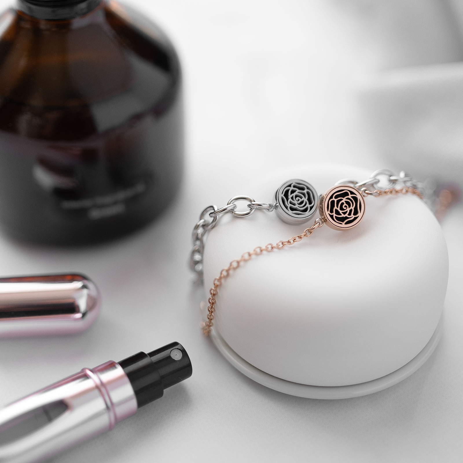 アロマディフューズ ペアブレスレット イニシャル・記念日彫刻 つけっぱなしok klb093