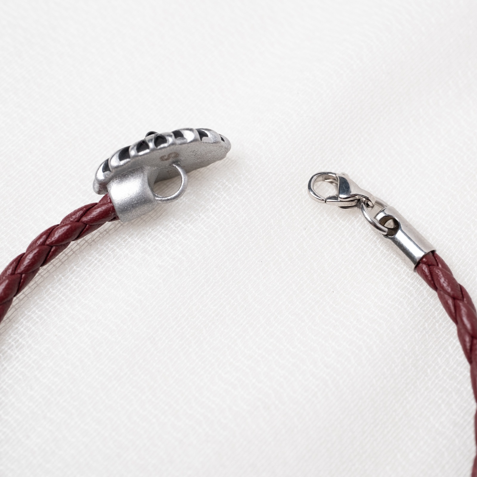 天然石と４つ編みレザーのペアブレスレット イニシャル彫刻　国産レザー　サージカルステンレス　klb078 アレルギー対応