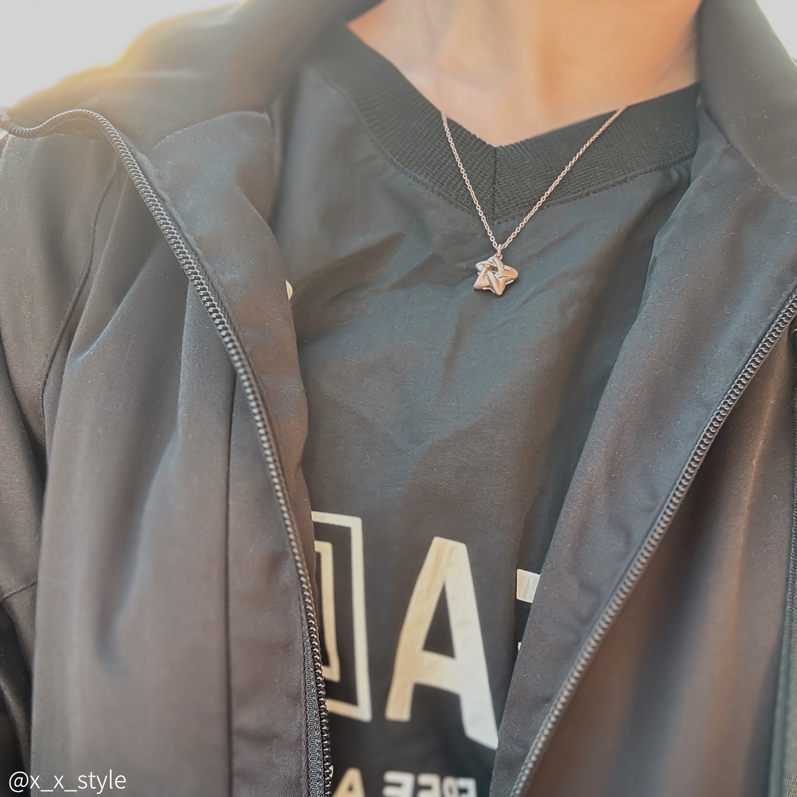 コロンとしたペンタグラム（五芒星）のペアネックレス サージカルステンレス opp00103 つけっぱなしok アレルギー対応