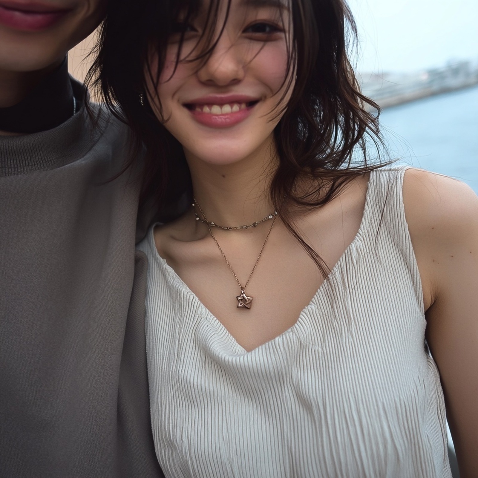 コロンとしたペンタグラム（五芒星）のペアネックレス サージカルステンレス opp00103 つけっぱなしok アレルギー対応