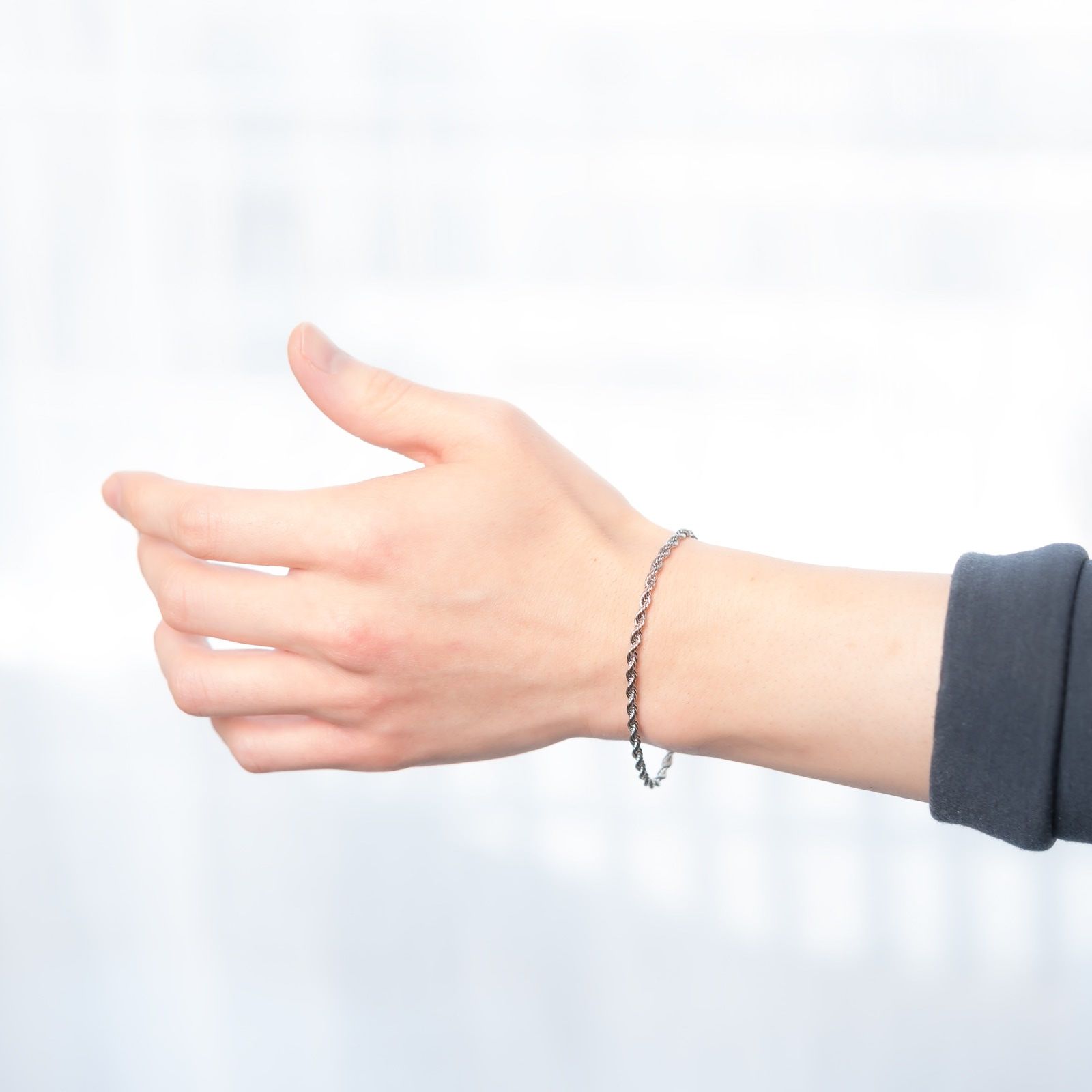 ロープチェーンのペアブレスレット/ペアアンクレット サージカルステンレス イニシャル・記念日彫刻 キラキラ klb086