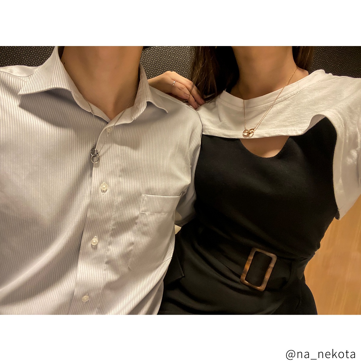 インフィニティ・リングのペアネックレス イニシャル・記念日彫刻 opp00089 つけっぱなしok アレルギー対応