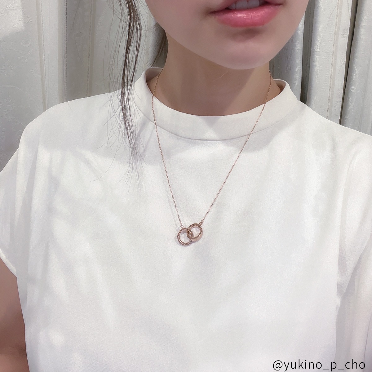 インフィニティ・リングのペアネックレス イニシャル・記念日彫刻 opp00089 つけっぱなしok アレルギー対応